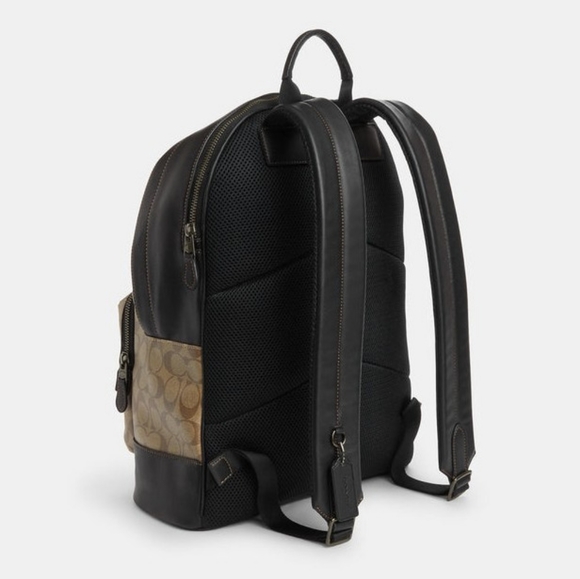 Off tha Wall Coach Logo Backpack!. - Picture 5 of 6